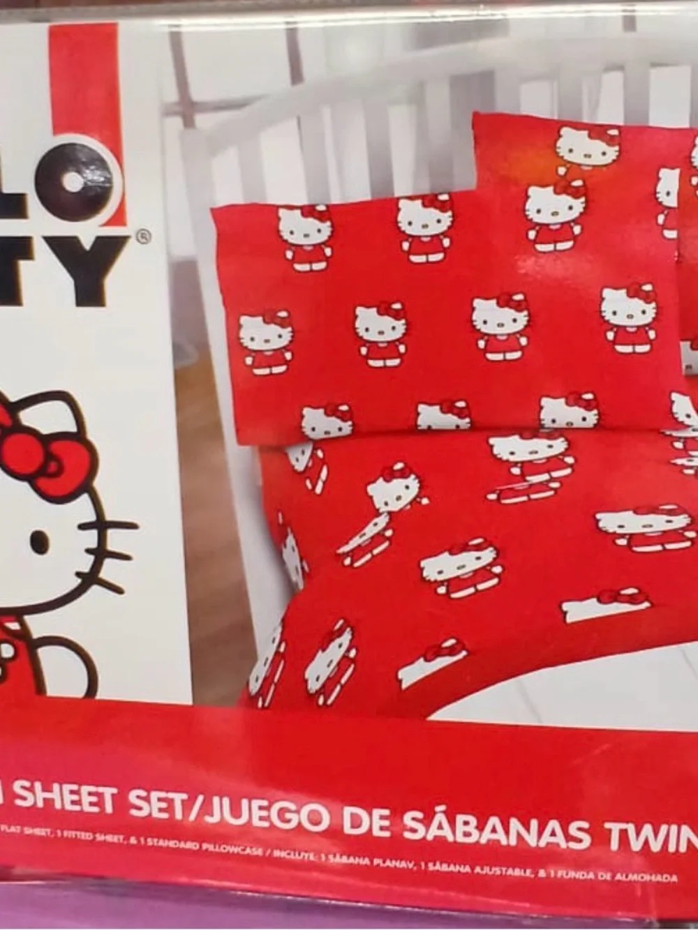 Hello Kitty Red and White Twin Sheet Set